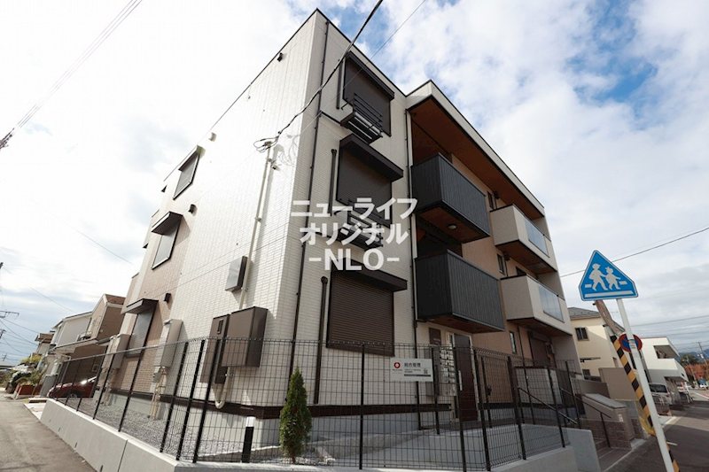 Ｓａｍｅ　ｓｋｙ 外観