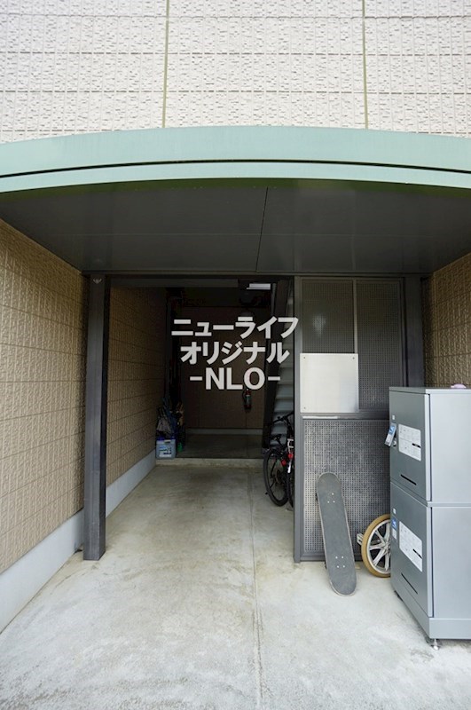 サニーテラス・ミヤⅡ エントランス