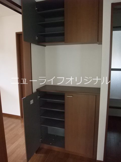 サニーテラス・ミヤⅡ 玄関