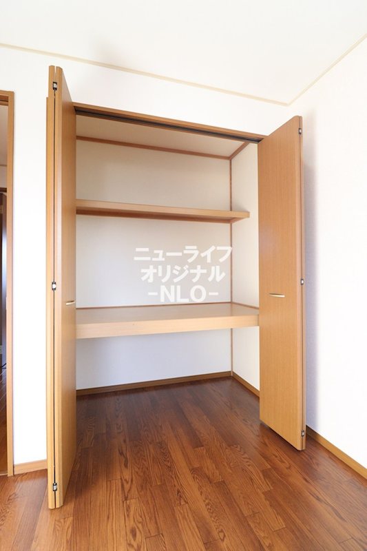 アルファタウン秦野新町　B 収納