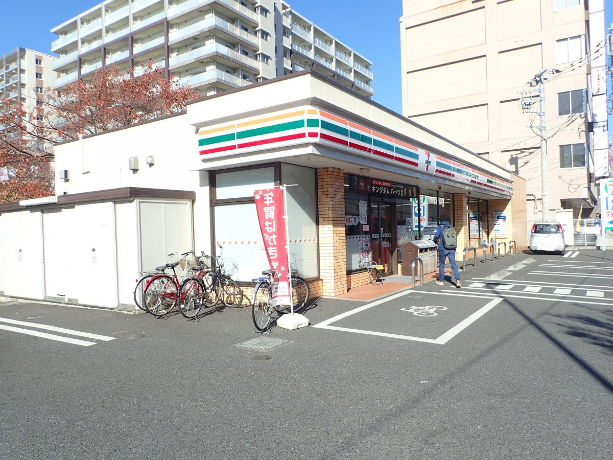 ルミエール厚木 コンビニ