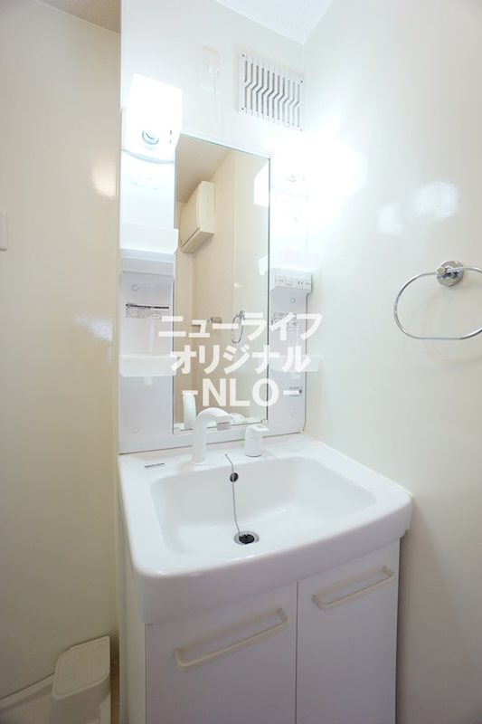 グランモア柳川 洗面所