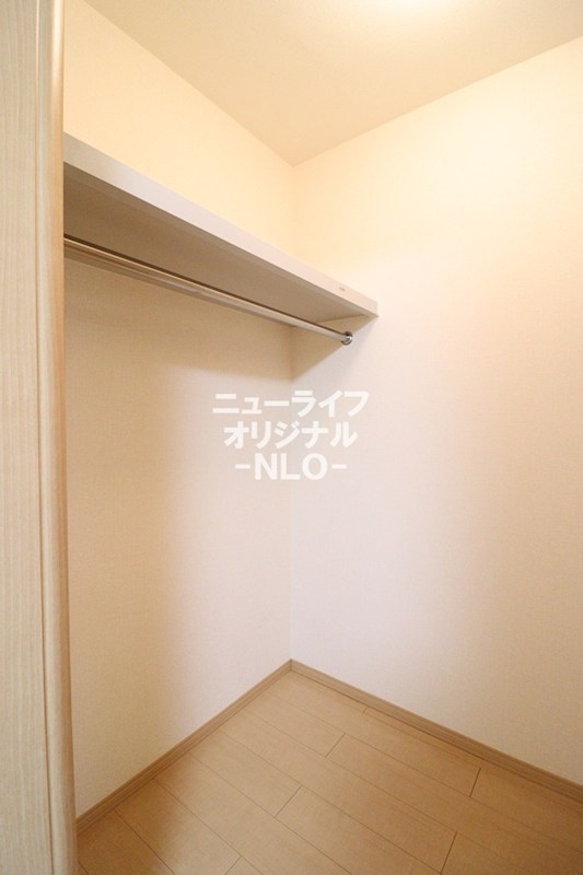 フォンティーヌＡ 収納