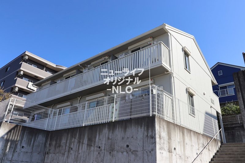 Ｔ．エテルネル 外観
