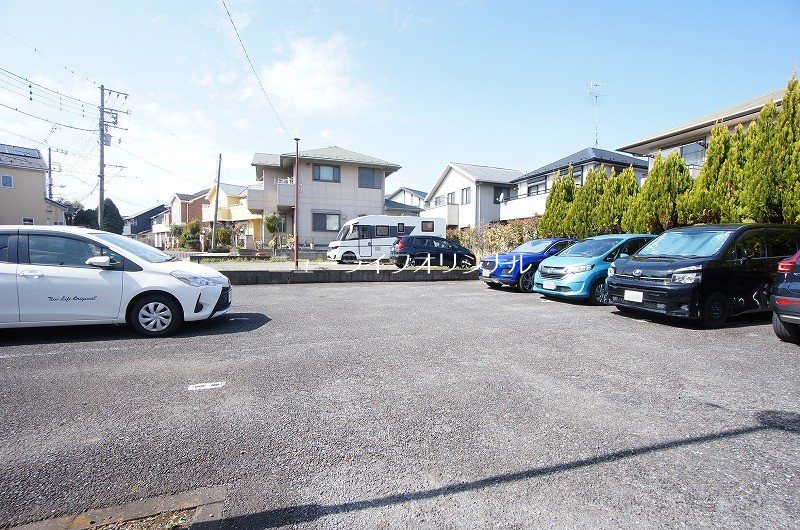 クローバーズヒル　Ａ 駐車場