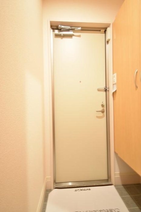 フルールベルテ二番館	 玄関
