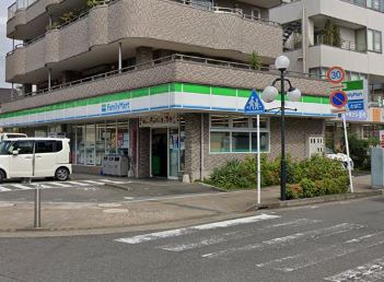 フルールベルテ二番館	 コンビニ