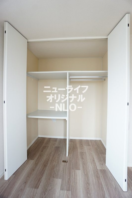 サニー・グレイス その他