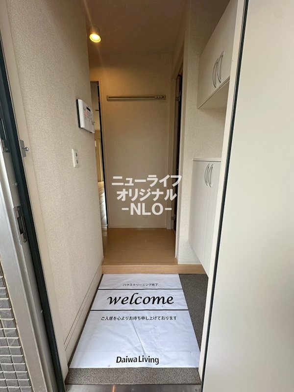 ヴィクトワール　壱番館 玄関