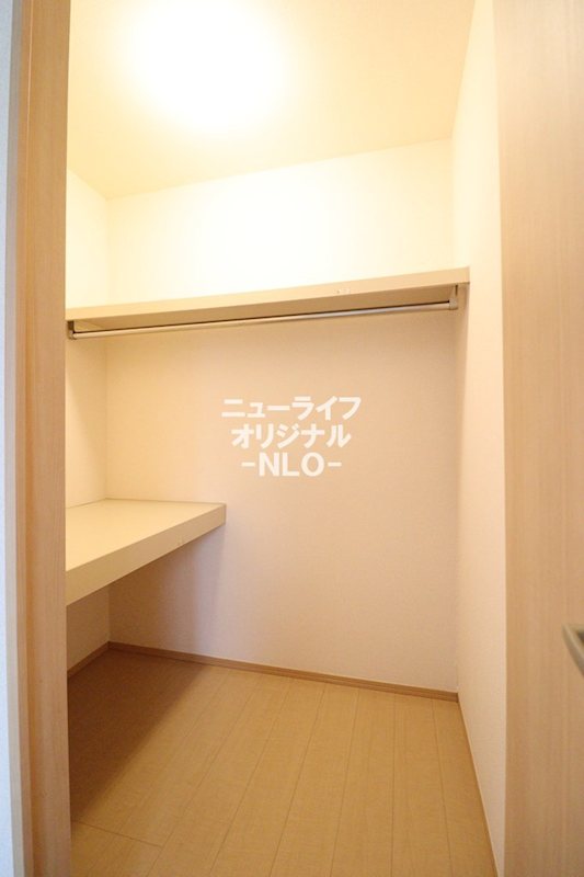 プラド 収納