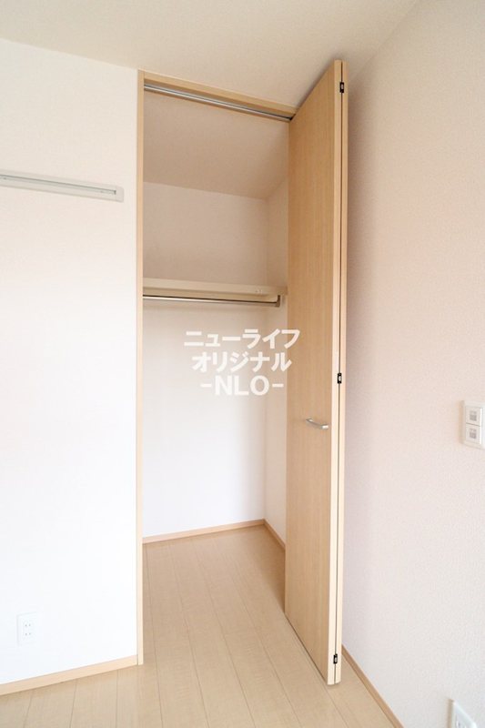 プラド その他