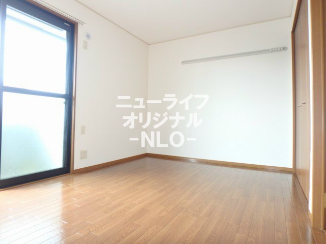 一之崎ハイツ ベッドルーム