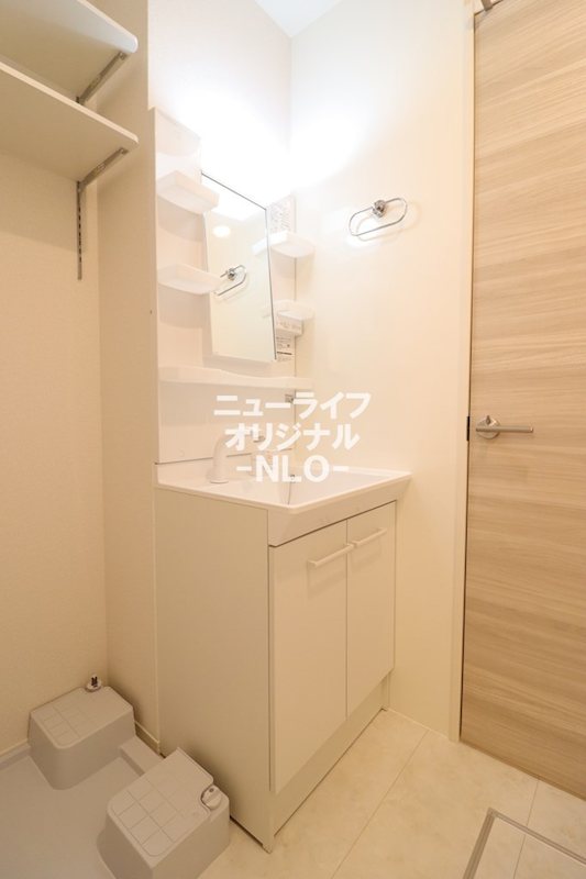 レジデンス代官町 洗面所