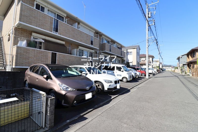 グランモア柳川ＡＢ 駐車場