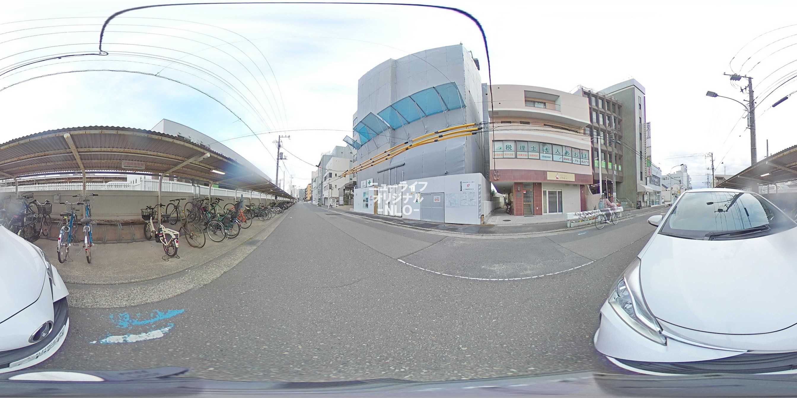 スアヴィス平塚八重咲 駐車場