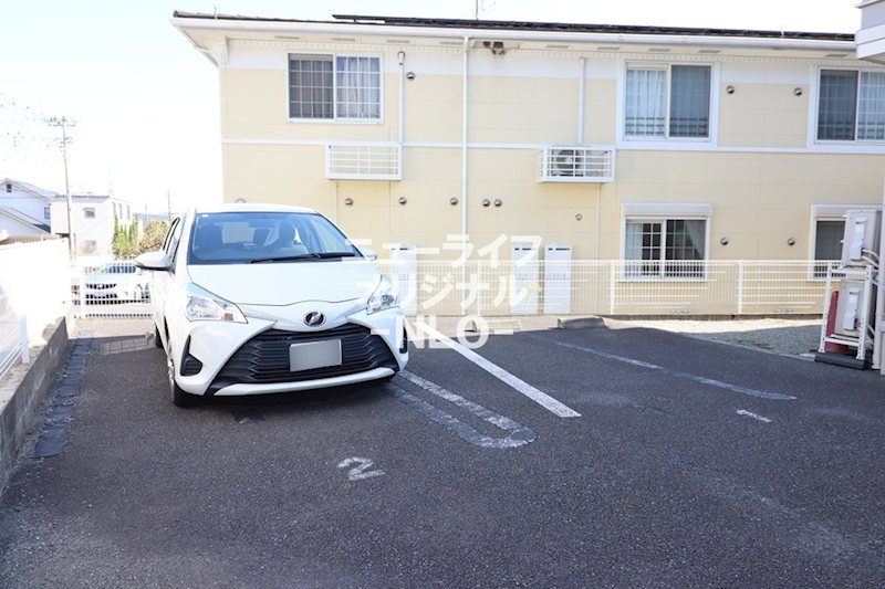 フェリシテ 駐車場