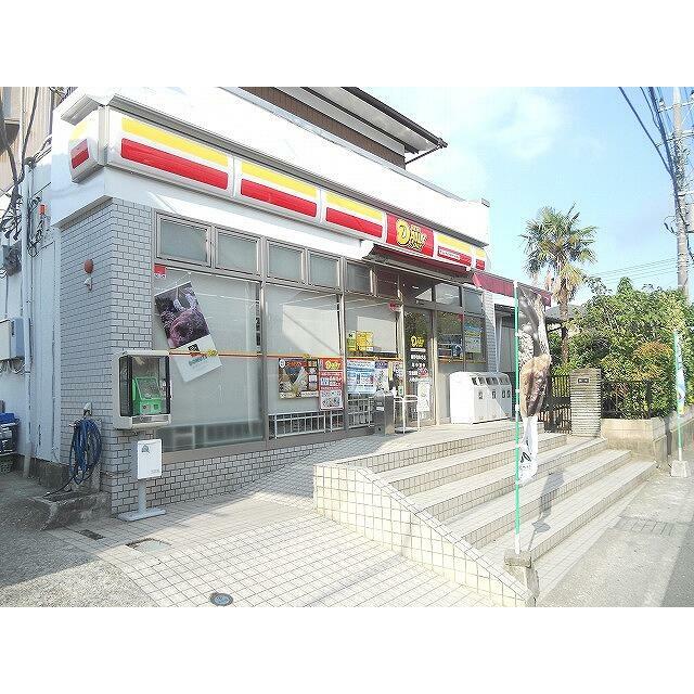 グランソレイユ　二子 コンビニ