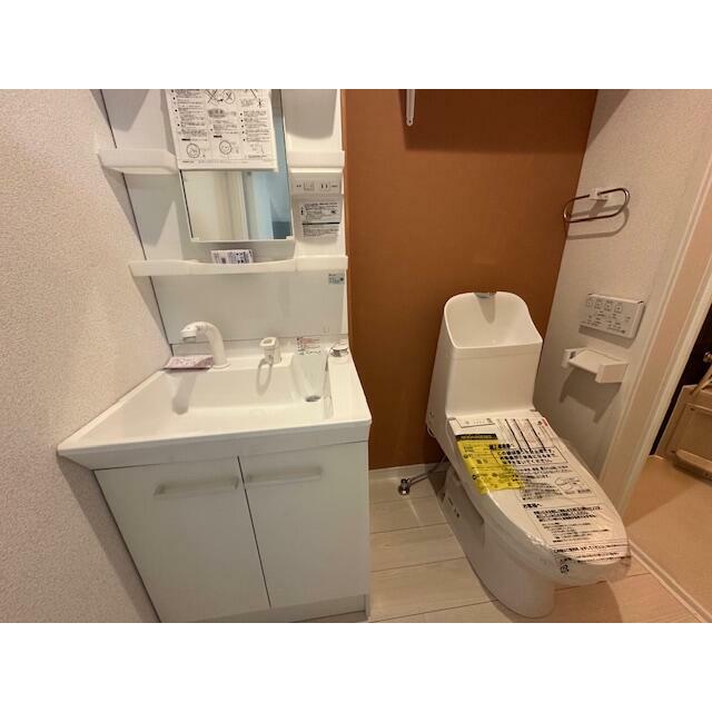ひなたと春風のラテ 洗面所