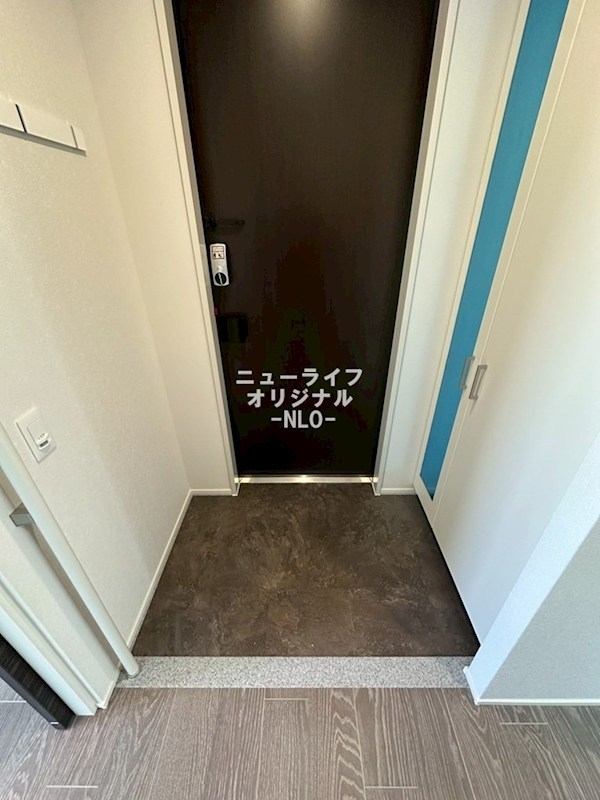 クレオール南林間 玄関