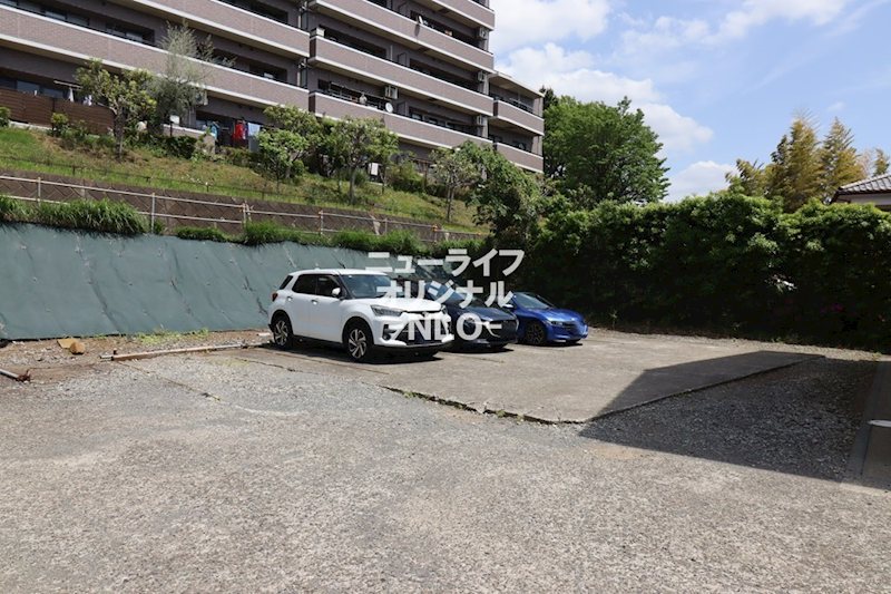 モンターニャ 駐車場