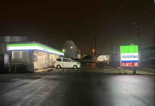 エクレール中央林間Ⅱ コンビニ