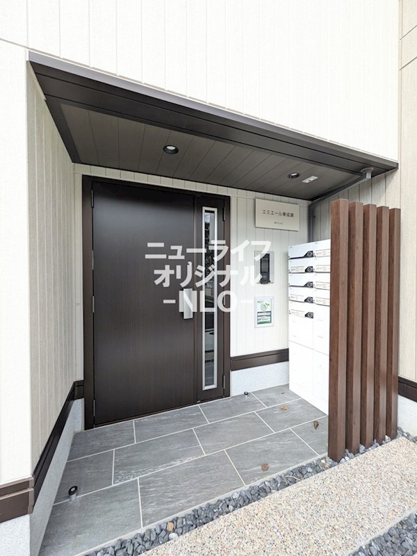 エミエール東成瀬 エントランス