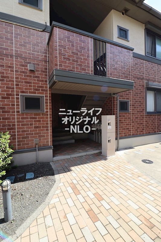 クライン・ガルテンB エントランス