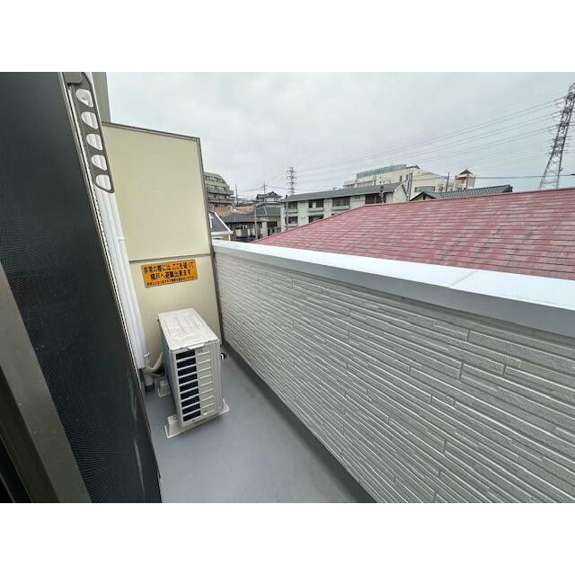 ひなたと春風のラテ ベランダ