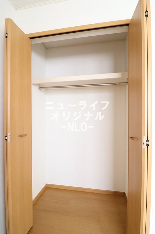 ソレイユ厚木 収納