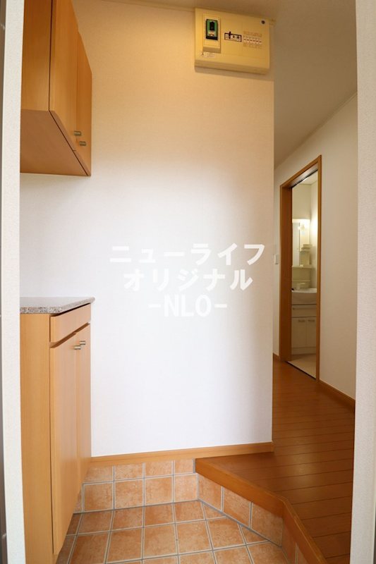 ソレイユ厚木 玄関