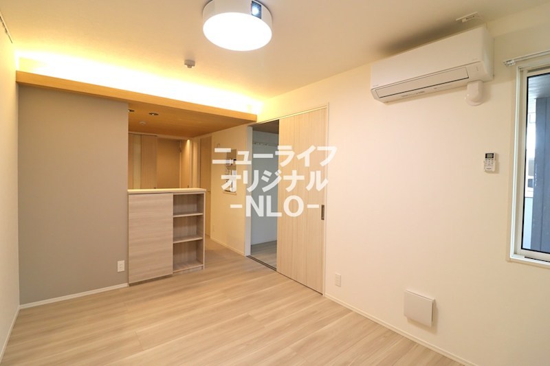 エスペリア栄町 リビング