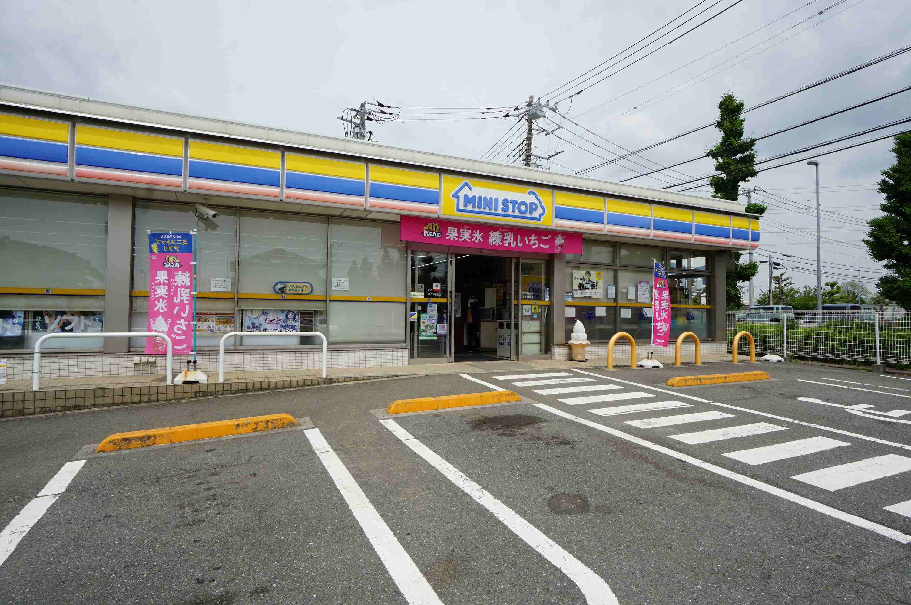 オイカワハイツ コンビニ