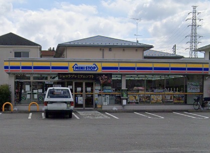 ユトリナ湘南　Ａ コンビニ