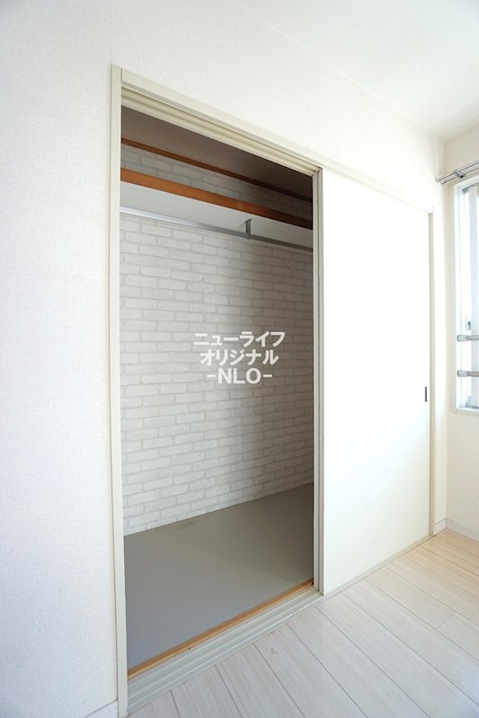 シェ・モワァＢ 収納