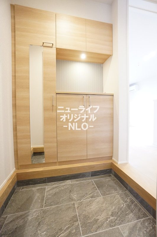 ヴェールマラン湘南台 玄関