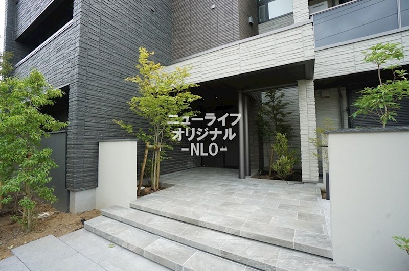 ヴェールマラン湘南台 エントランス