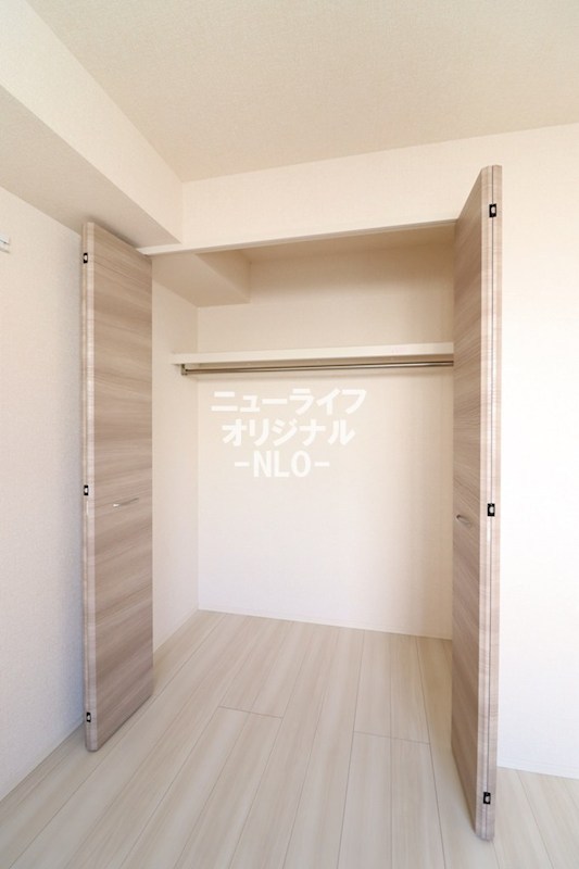 コートミカエルB 収納