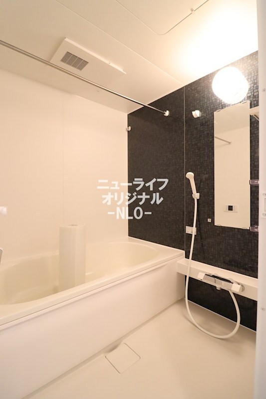 コートミカエルB 風呂画像