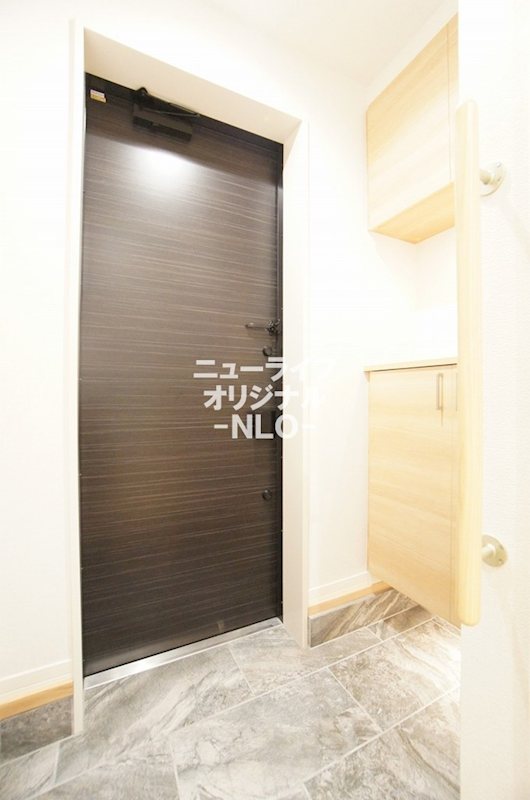 ドムスベルウッド 玄関