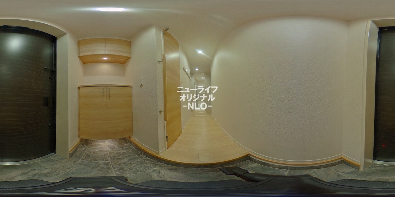 ドムスベルウッド 玄関