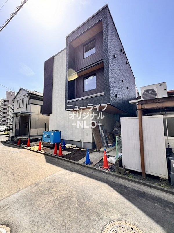 エクセレントラロ 外観