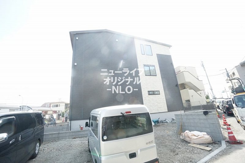 カーサルジェンドⅥ 駐車場