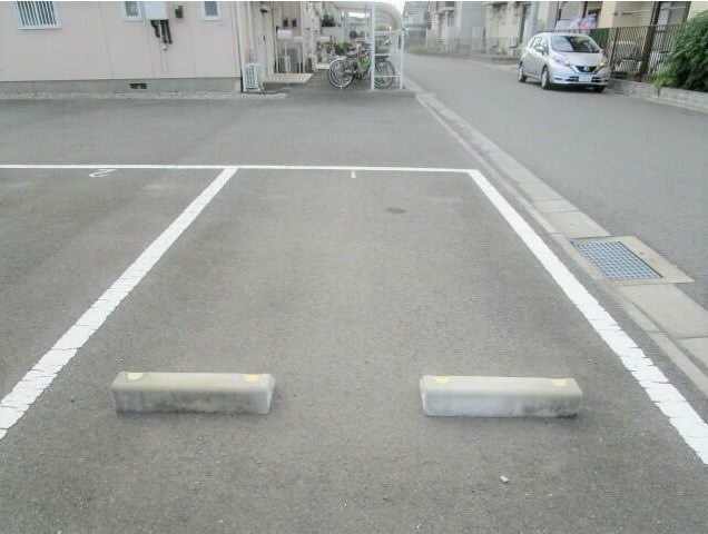 セピアテラス 駐車場