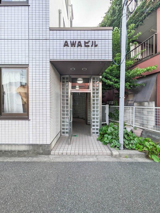 AWAビル エントランス