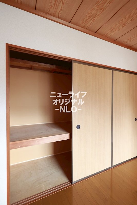 ビューラ東 収納