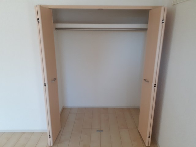 クレール青葉台 収納