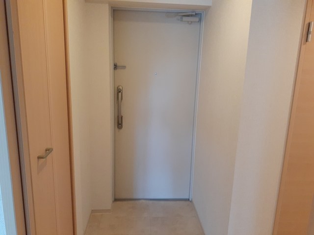 クレール青葉台 玄関