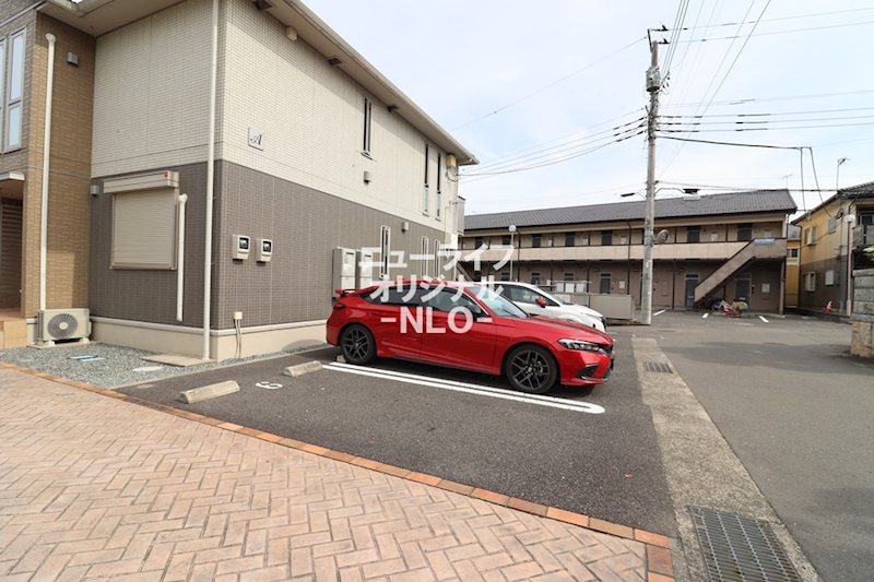 ビューテラス平井Ａ 駐車場