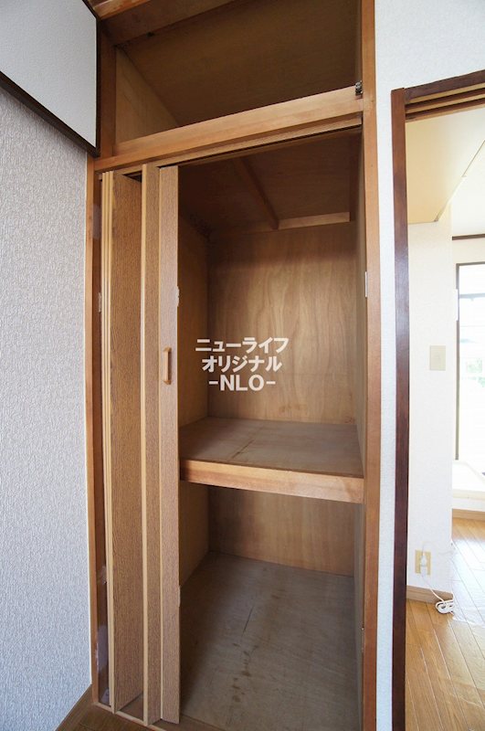 シティハイム　グレイス  収納