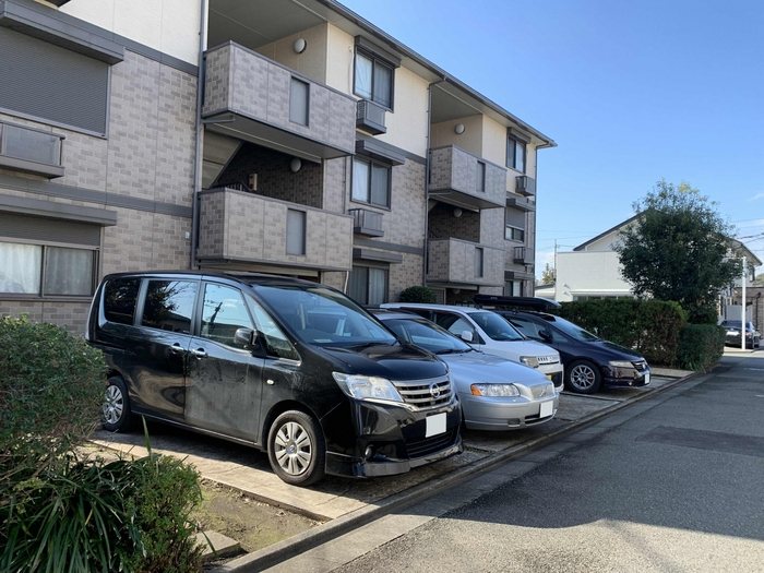 スワロウテイル　Ａ 駐車場